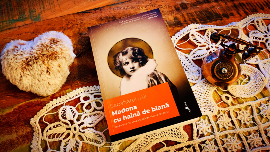 Coperta cărții Madona cu haină de blană de Sabahattin Ali pe un fundal melancolic