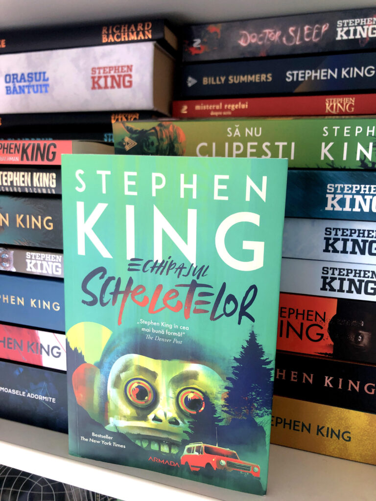 Echipajul scheletelor contine poeziile lui Stephen King